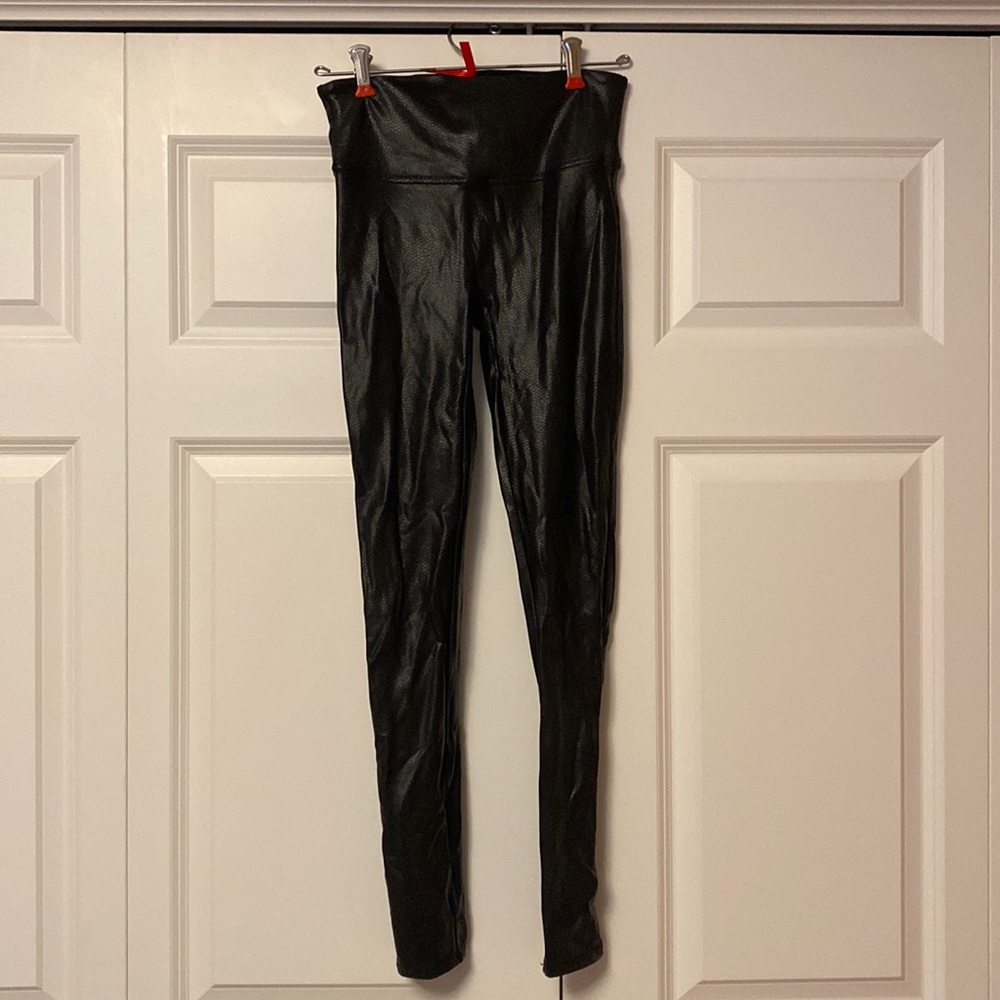 SPANX FAUX LEATHER LEGGINGS
